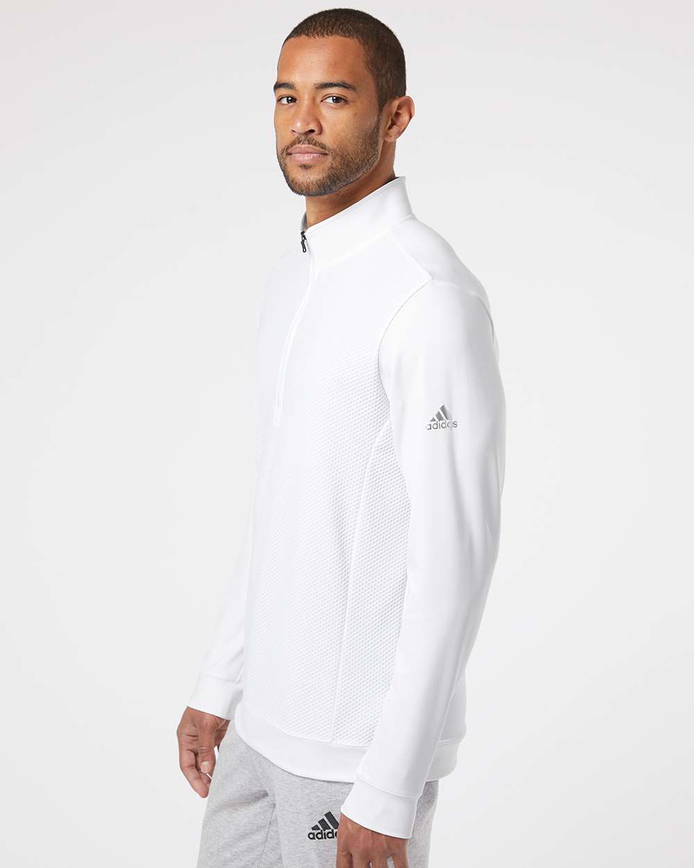 #colormdl_White