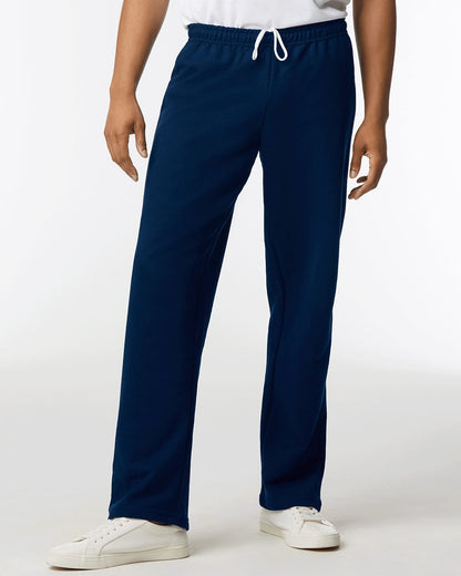 Gildan Heavy Blend™ Open-Bottom Sweatpants 18400 Gildan Heavy Blend™ Open-Bottom Sweatpants 18400